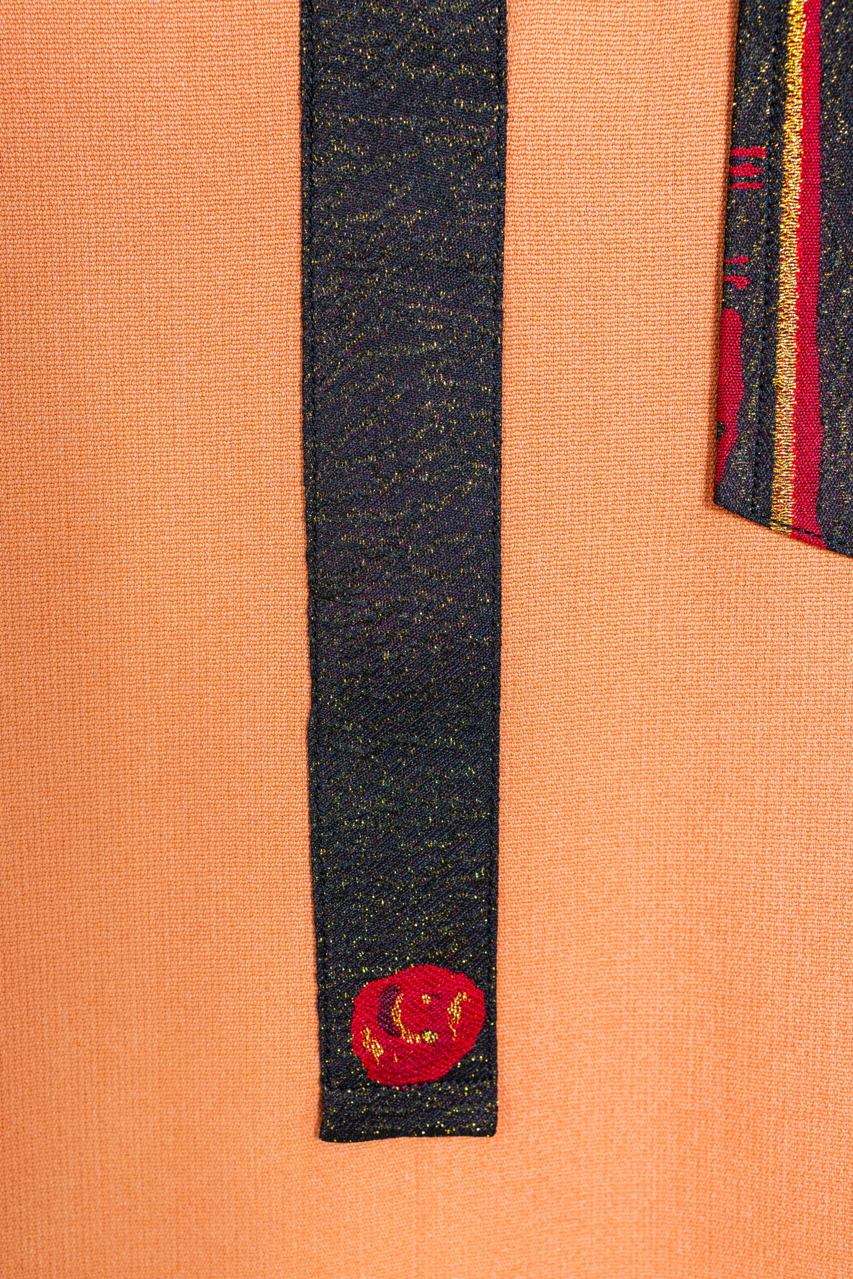 Mandarin Kaftan with Artistic Details and Contrasting Pocket