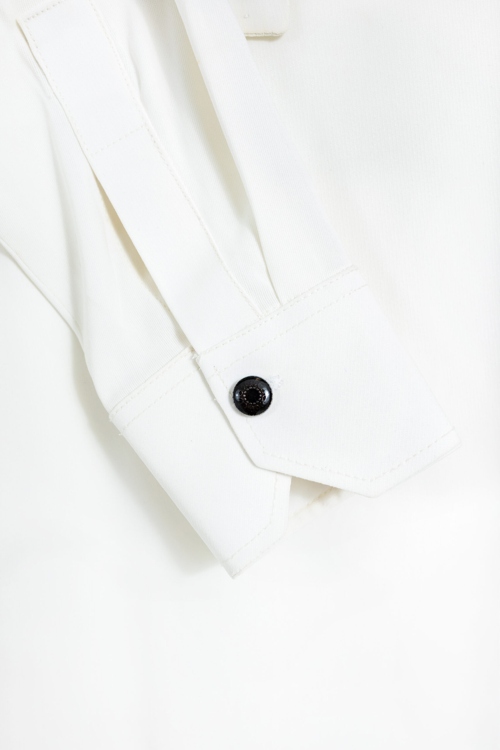 Off-White Kaftan with Graphic Zipped Placket (Light and Supple Fabric)